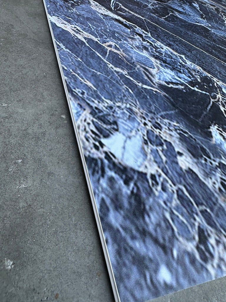 Sodalite Blue SPC Click System - Zestaw 3 Paneli Ściennych 60 × 280 cm
