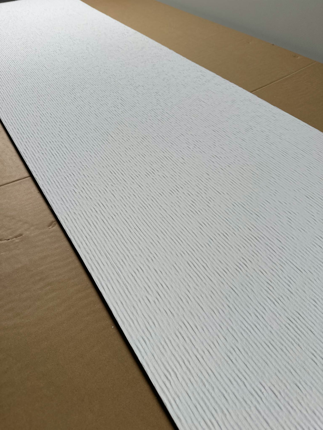 Temple Line Off-white, textuur vanuit een hoek
